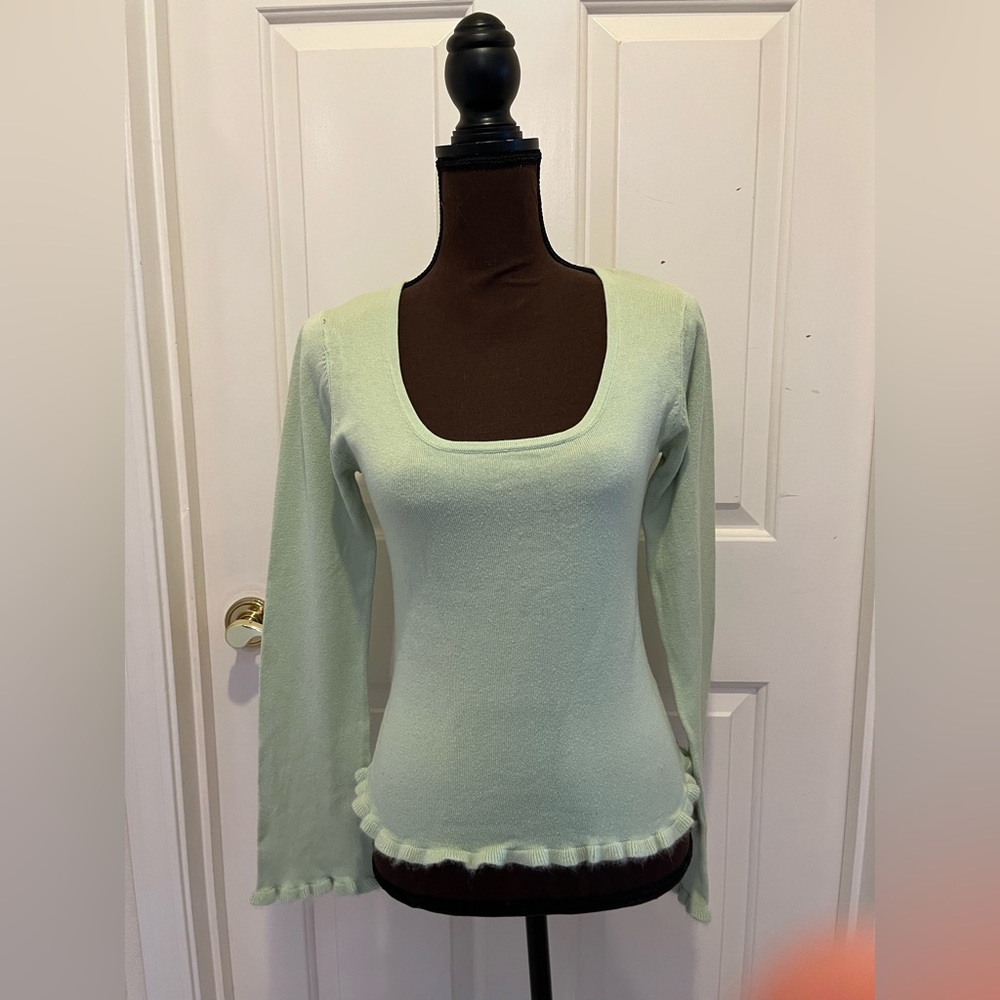 Sweater - Picture 2 of 5